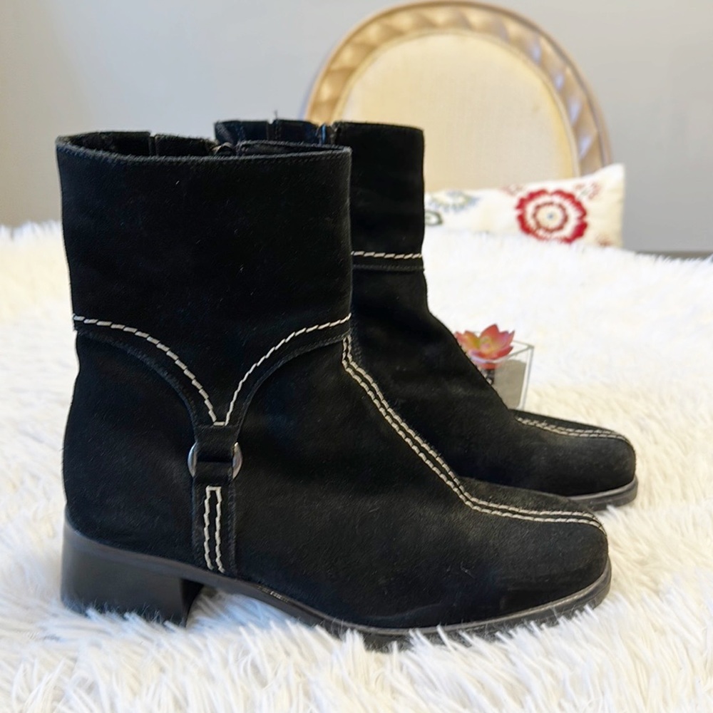 $595 La Canadienne x Zappos Black Suede Heel Ankle Boot Luxury women size 7